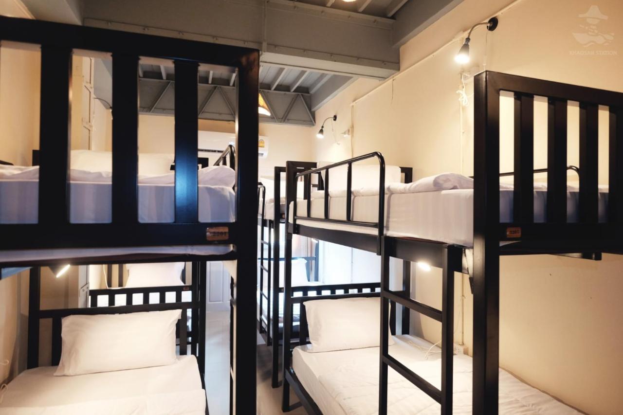 Khaosan Station (Adults Only) Hostel Bangkok Ngoại thất bức ảnh