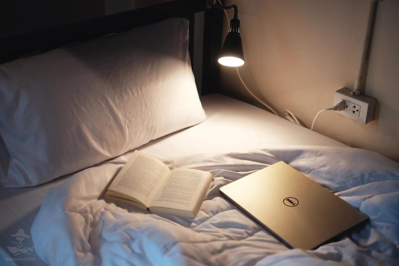 Khaosan Station (Adults Only) Hostel Bangkok Ngoại thất bức ảnh