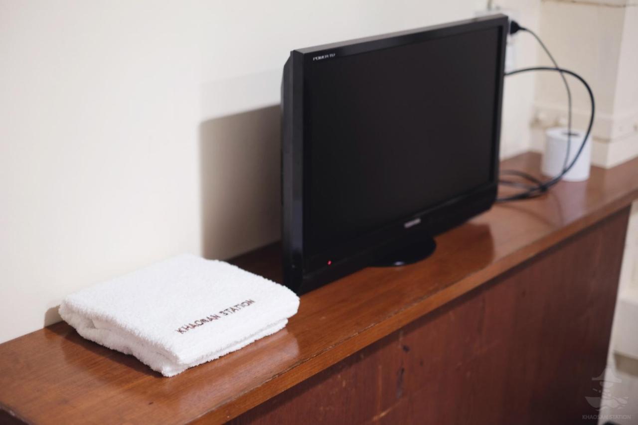 Khaosan Station (Adults Only) Hostel Bangkok Ngoại thất bức ảnh